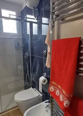 Central Apartment *